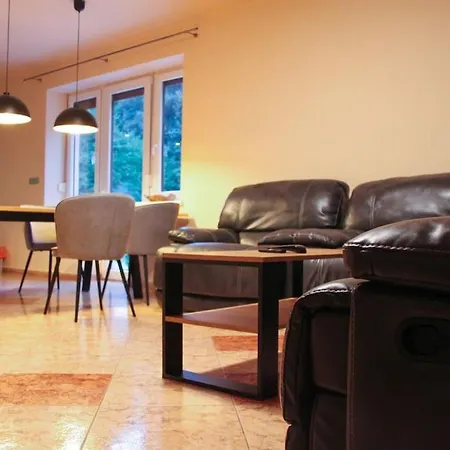 For 20 People With Jacuzzi And Large Pool * Mikulovice (Jesenik)