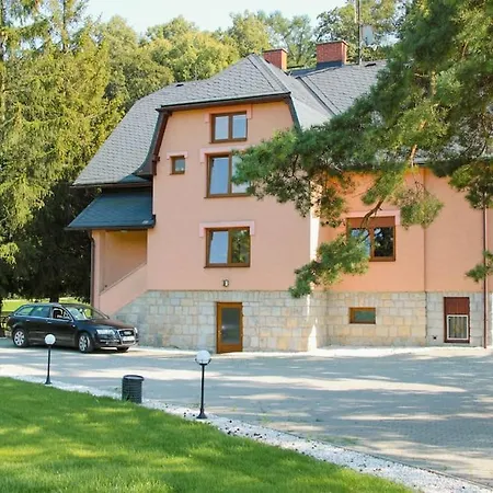 For 20 People With Jacuzzi And Large Pool * Mikulovice (Jesenik)