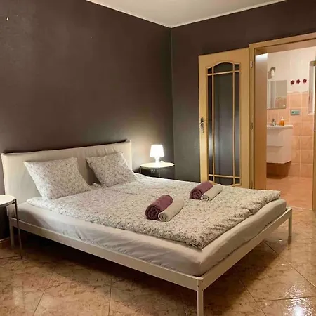 For 20 People With Jacuzzi And Large Pool * Mikulovice (Jesenik)